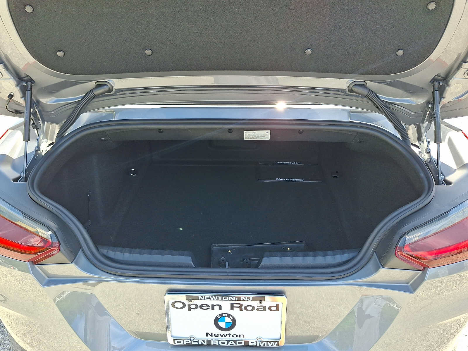 Used 2023 BMW Z4 sDrive30i w/ Premium Package RWD image 29