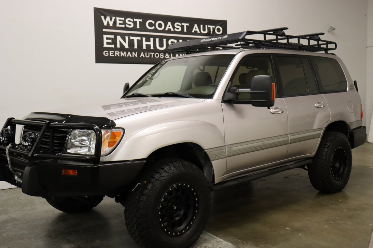 Used 2000 Toyota Land Cruiser AWD/4WD image 1