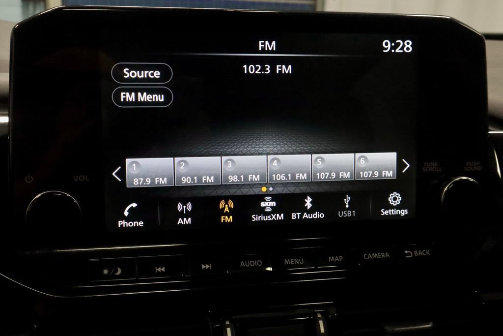 Certified 2024 Nissan Pathfinder Platinum AWD/4WD image 3