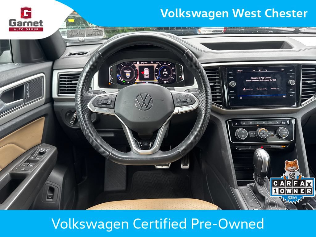 Certified 2023 Volkswagen Atlas Cross Sport SEL R-Line AWD/4WD image 30