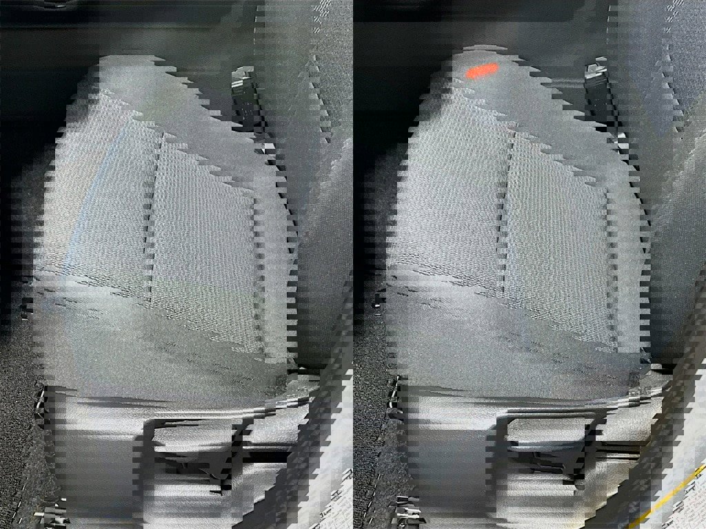 New 2026 Toyota Prius LE image 16