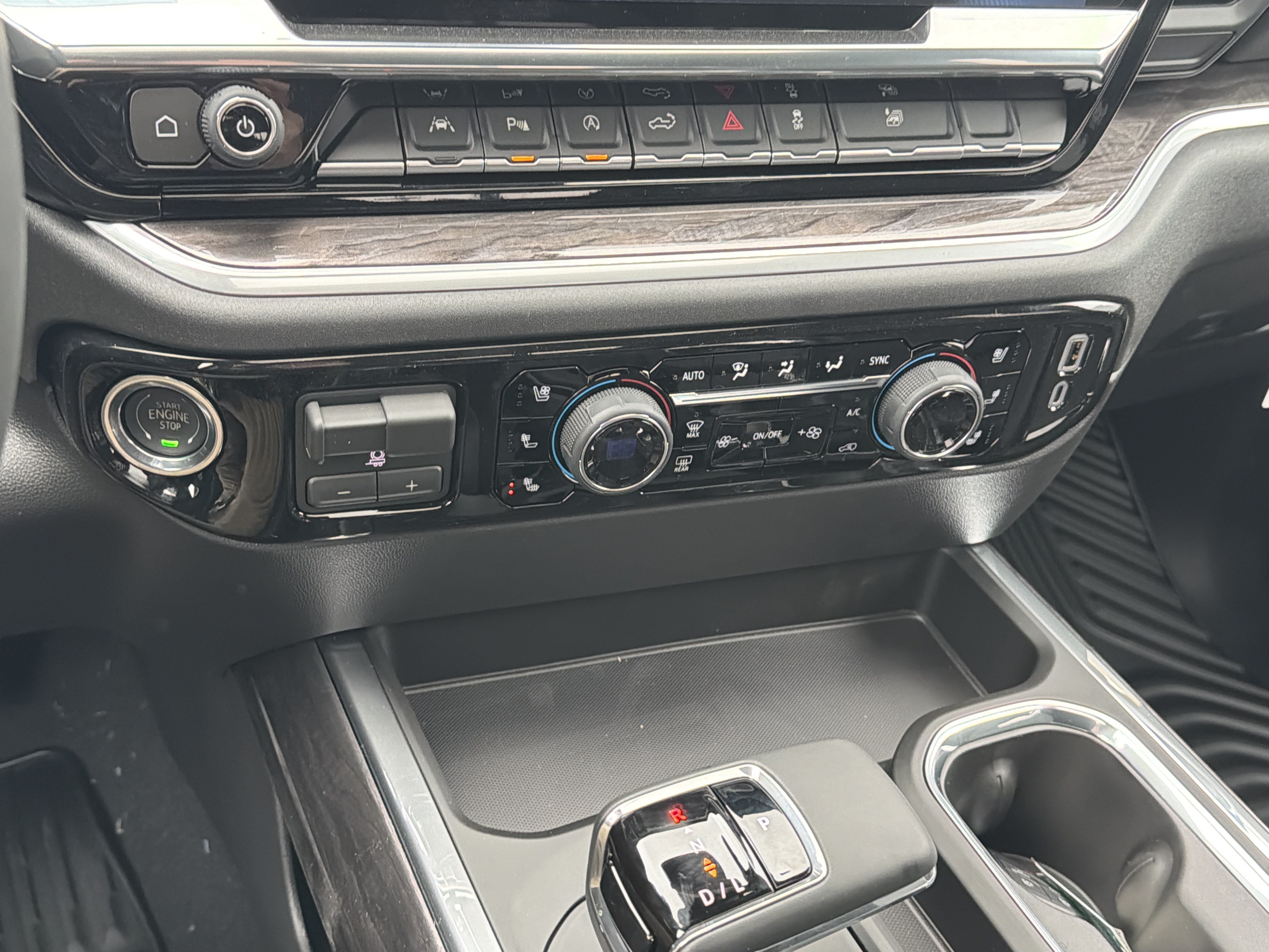 New 2026 Chevrolet Silverado 1500 LTZ AWD/4WD image 23