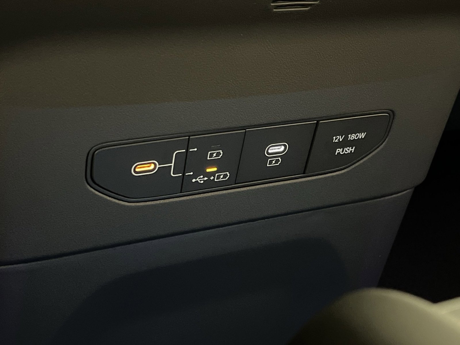 New 2026 Kia EV9 Land w/ Nightfall Edition Package image 35