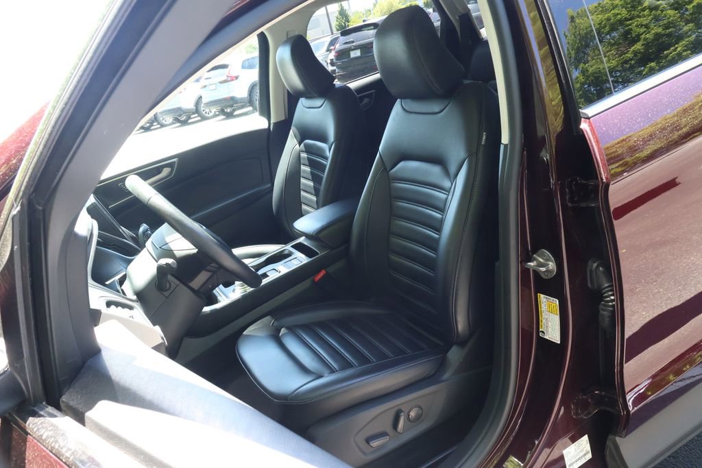 Used 2024 Ford Edge SEL AWD/4WD image 31