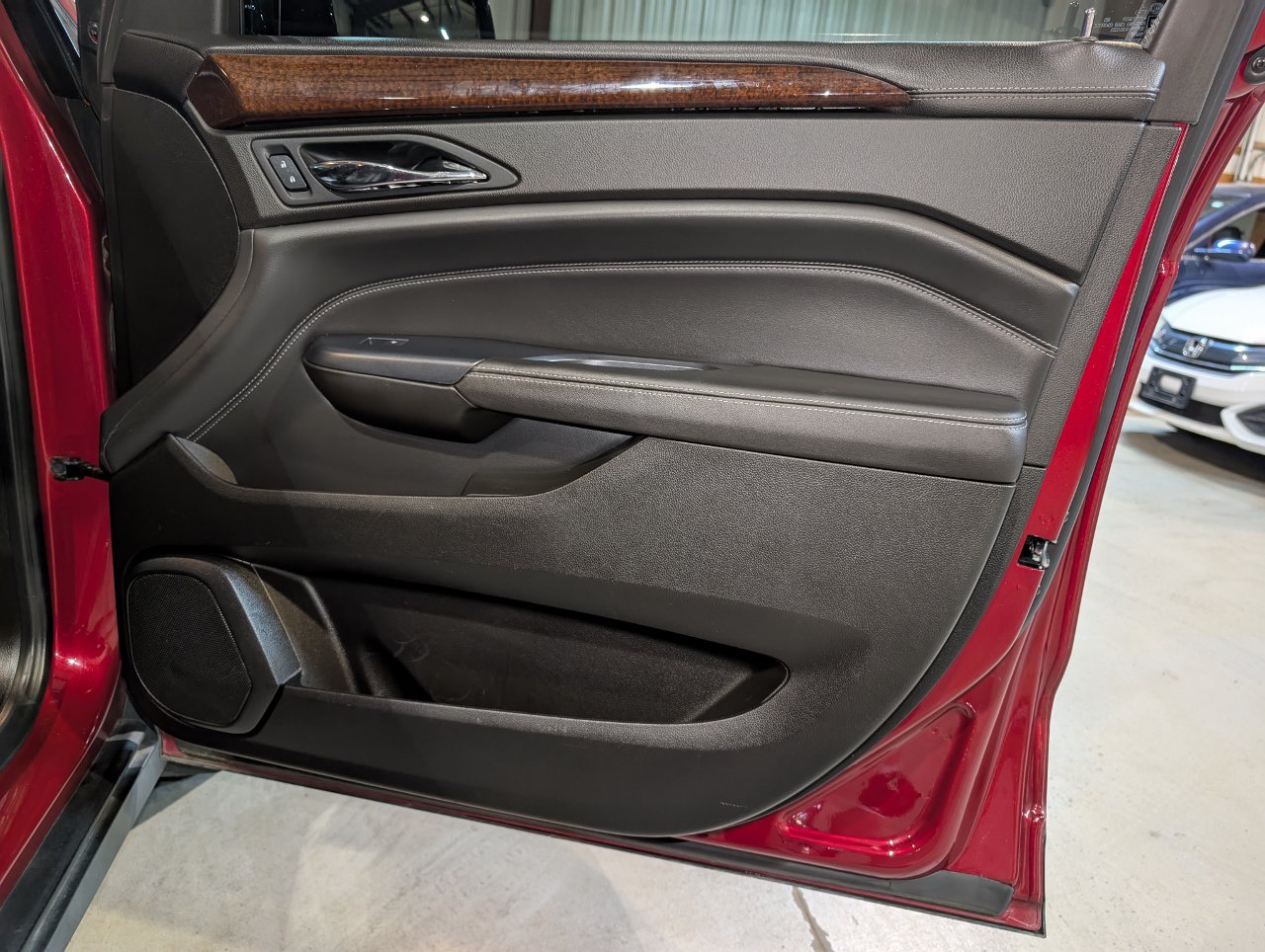 Used 2013 Cadillac SRX Performance w/ Driver Assist Package AWD/4WD image 28