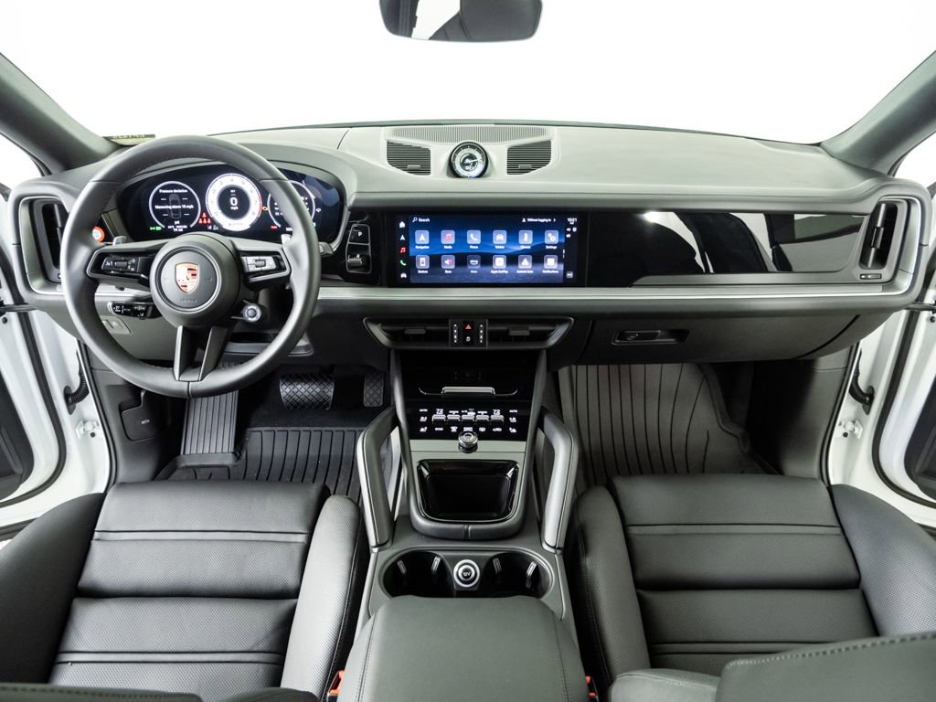 New 2026 Porsche Cayenne Coupe image 19