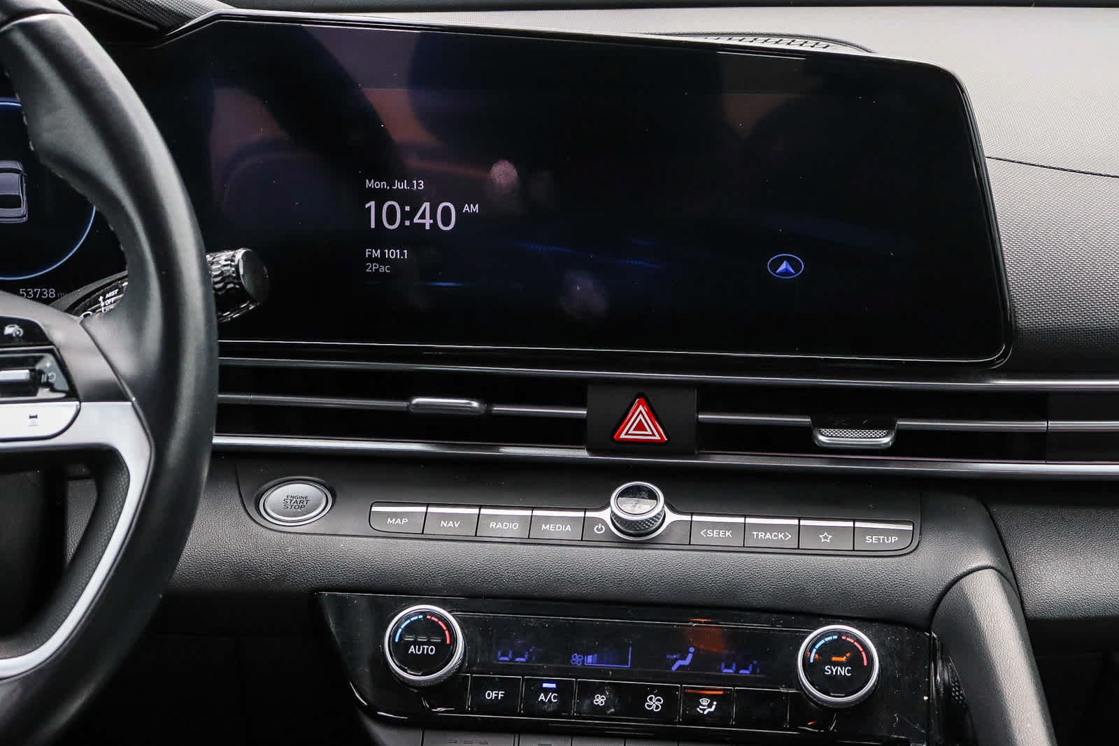 Used 2024 Hyundai Elantra Limited FWD image 20