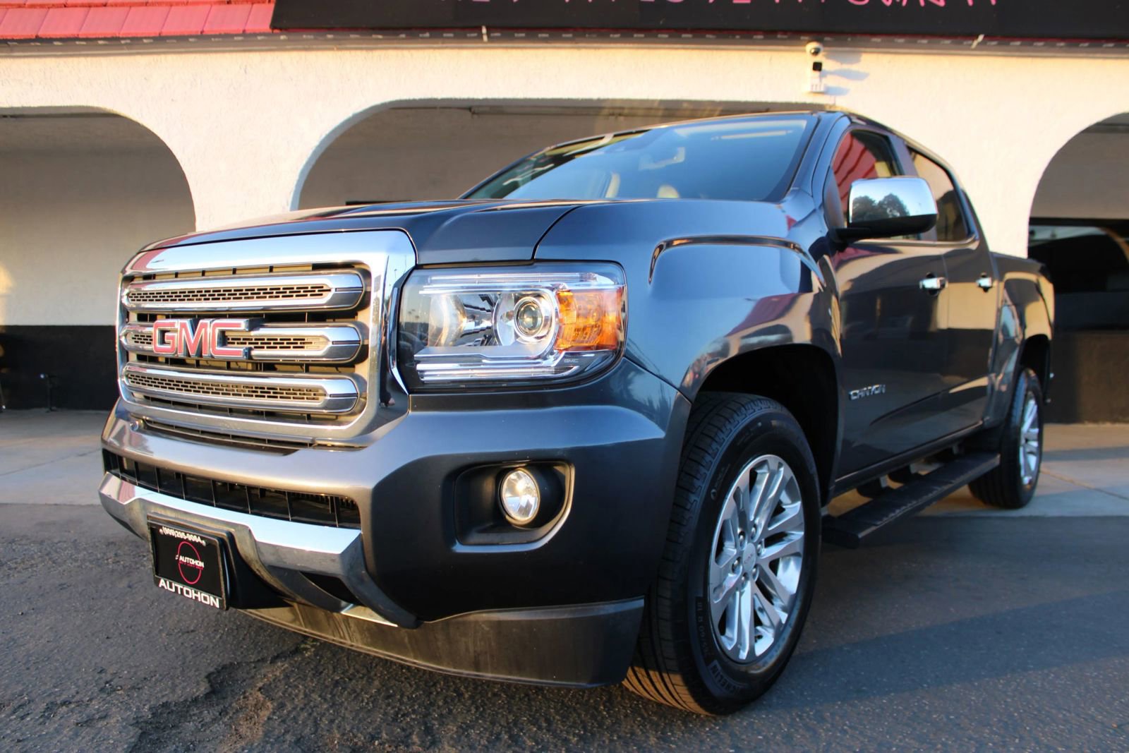 Used 2016 GMC Canyon SLT w/ Driver Alert Package image 5