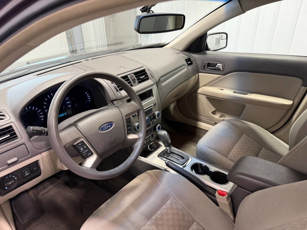 Used 2012 Ford Fusion SE FWD image 13