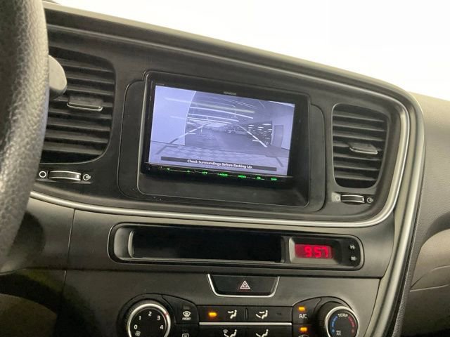 Used 2015 Kia Optima LX image 17