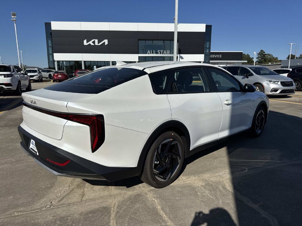 New 2026 Kia K4 GT-Line Turbo FWD image 7