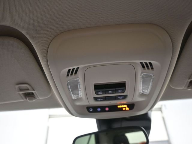 Used 2023 Buick Envision Essence w/ Sport Touring Package image 12