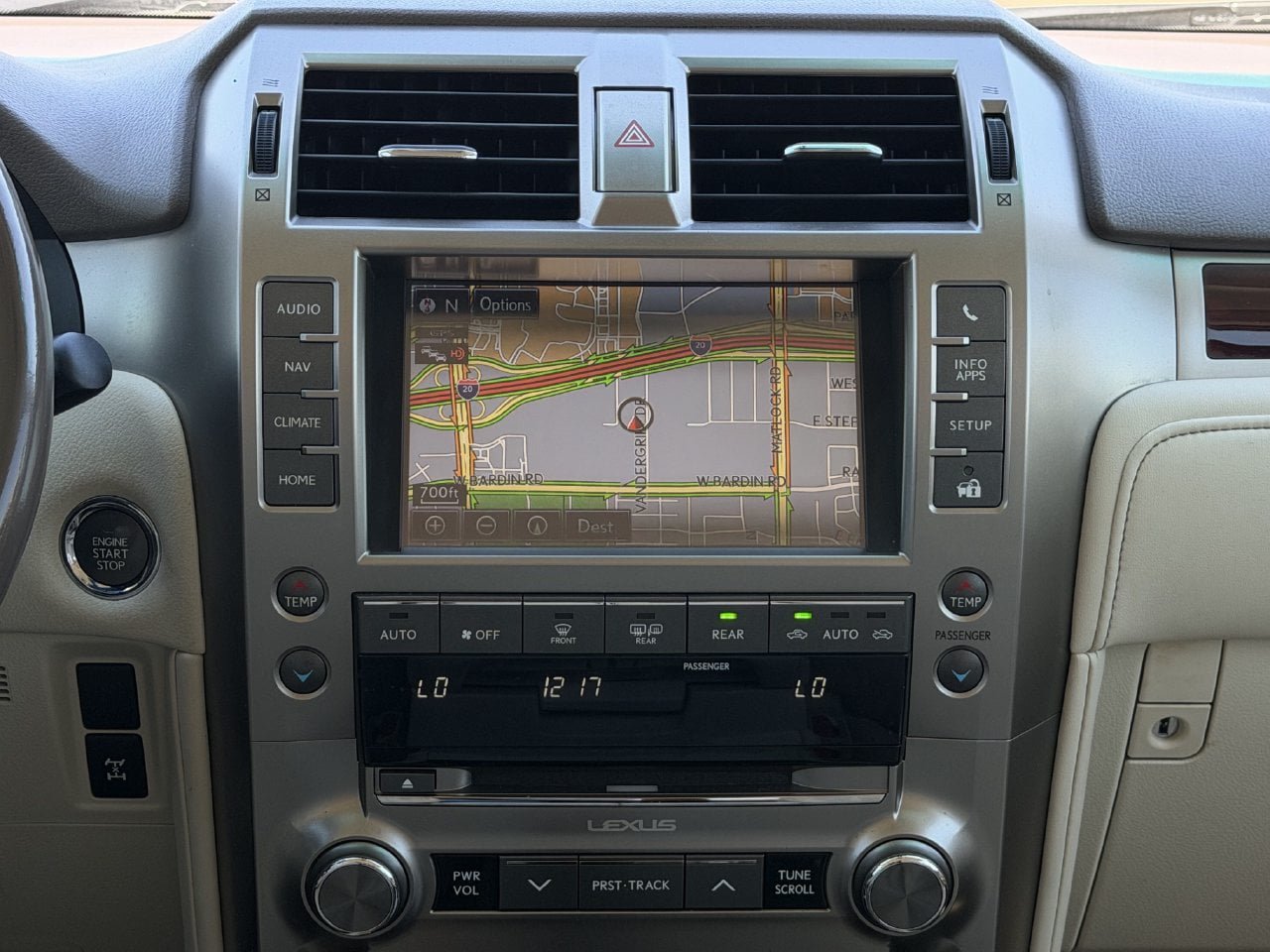 Used 2018 Lexus GX 460 Premium AWD/4WD image 16