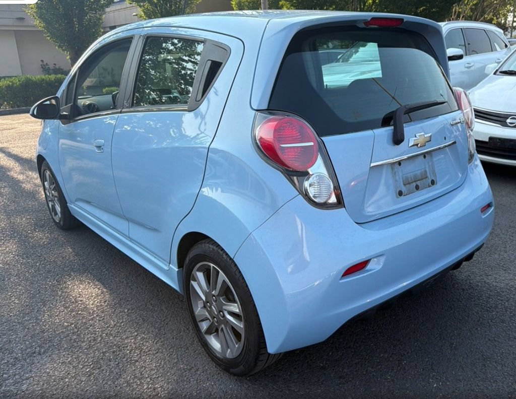 Used 2016 Chevrolet Spark LT FWD image 4