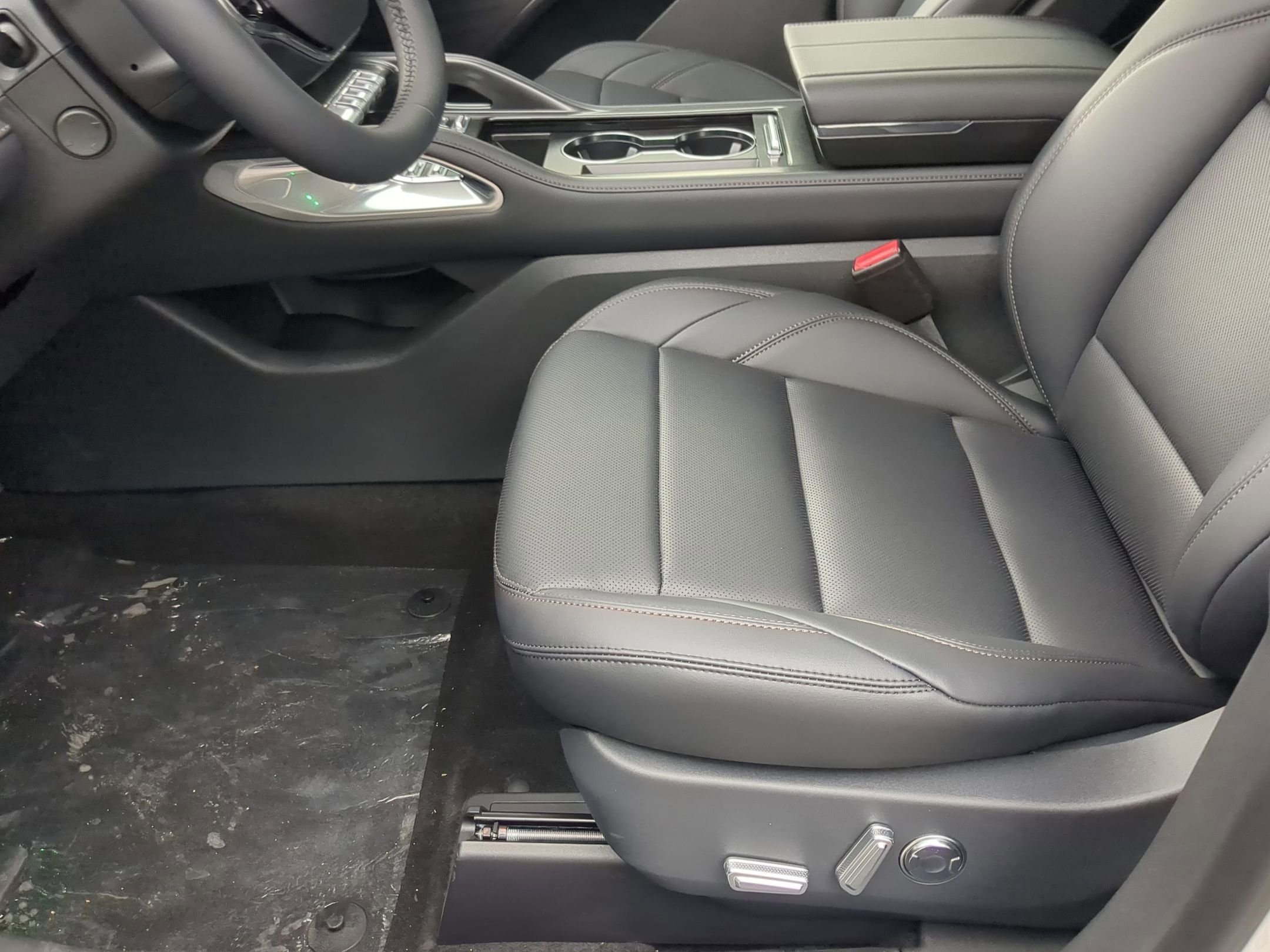 New 2026 Lincoln Nautilus Premier image 11