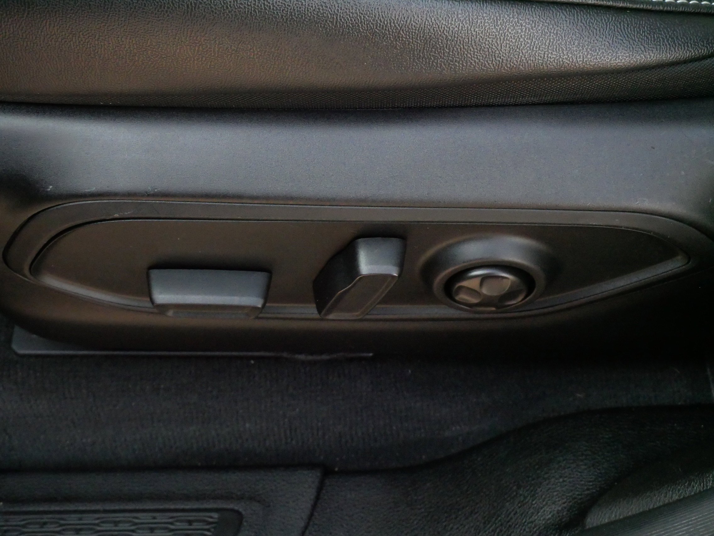 Used 2023 Jeep Grand Cherokee Limited w/ Black Appearance Package image 20