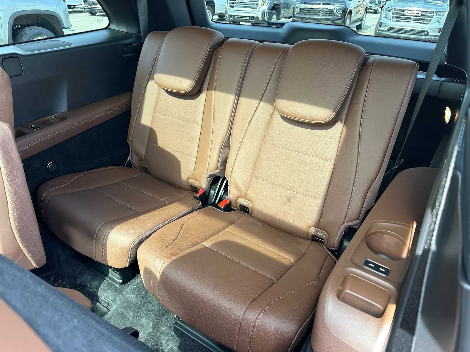 Used 2026 Mercedes-Benz GLS 450 4MATIC image 17