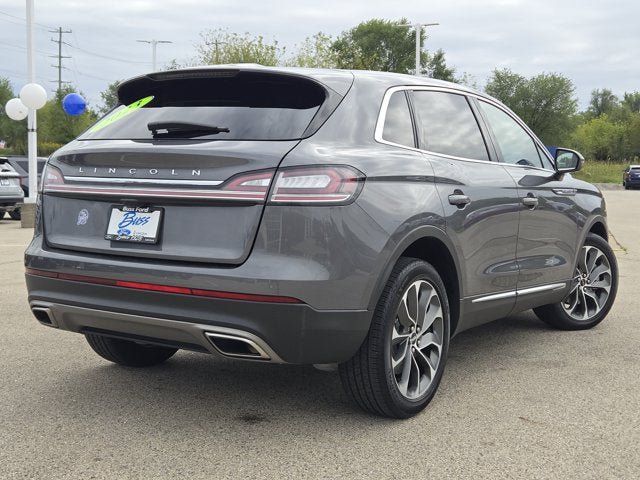 Used 2023 Lincoln Nautilus Reserve AWD/4WD image 12