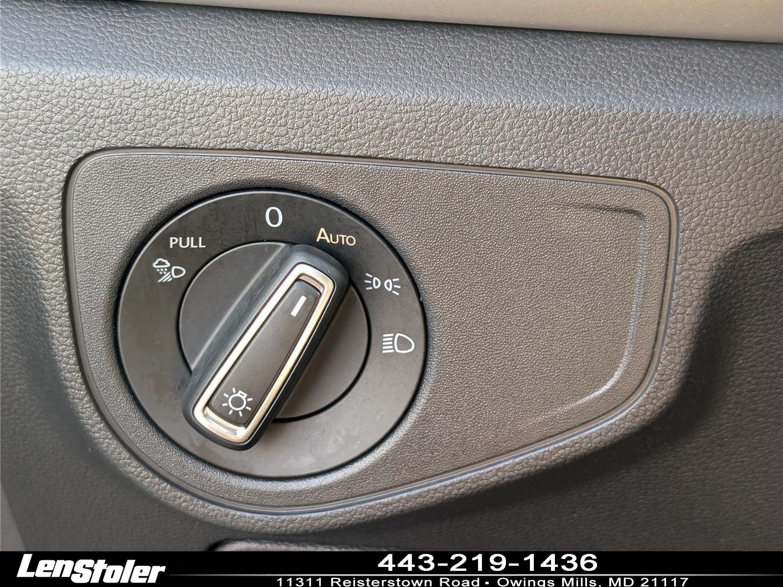 Used 2021 Volkswagen Atlas Cross Sport SEL Premium AWD/4WD image 24