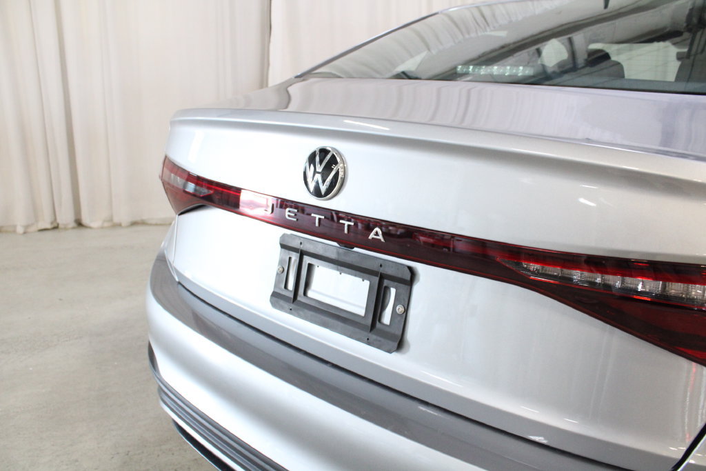 New 2027 Volkswagen Jetta S FWD image 31