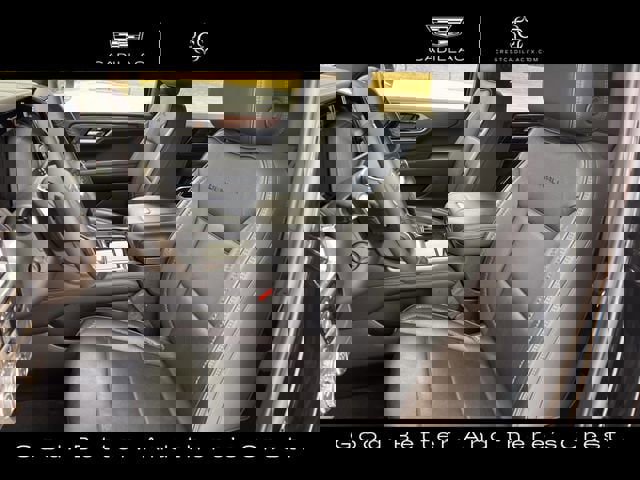 Used 2025 GMC Yukon XL Denali image 20