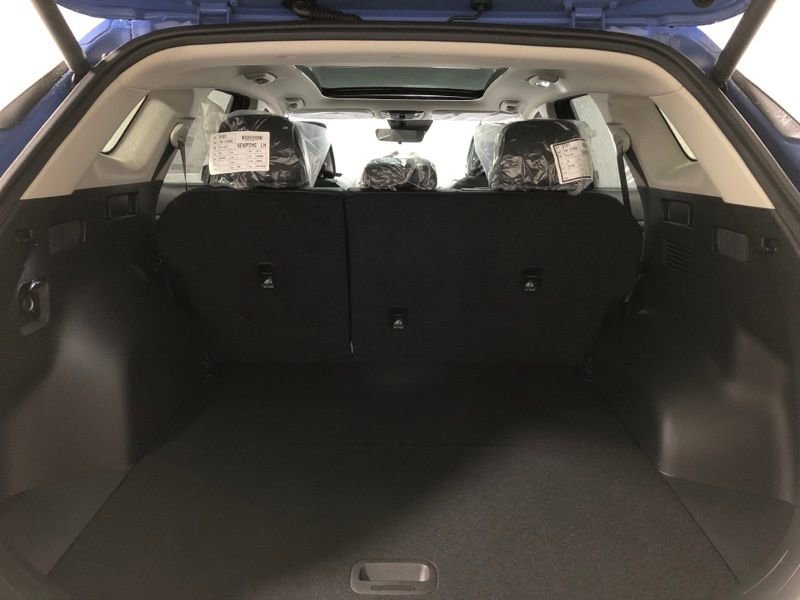 New 2026 Kia Sportage EX w/ EX Panorama Roof Package FWD image 7