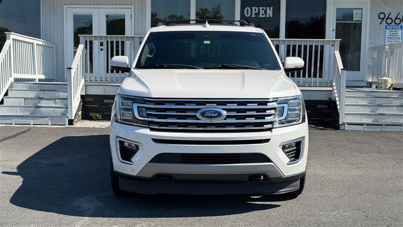 Used 2019 Ford Expedition Limited w/ Special Edition Package AWD/4WD image 9