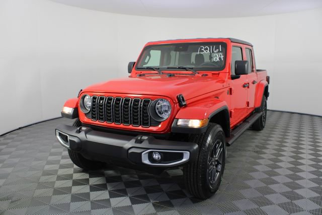 Used 2024 Jeep Gladiator Sport image 20
