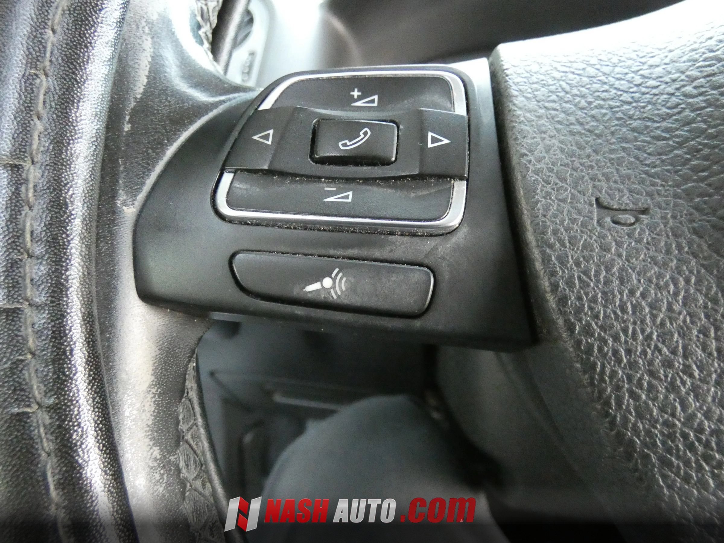 Used 2017 Volkswagen Tiguan S FWD image 57