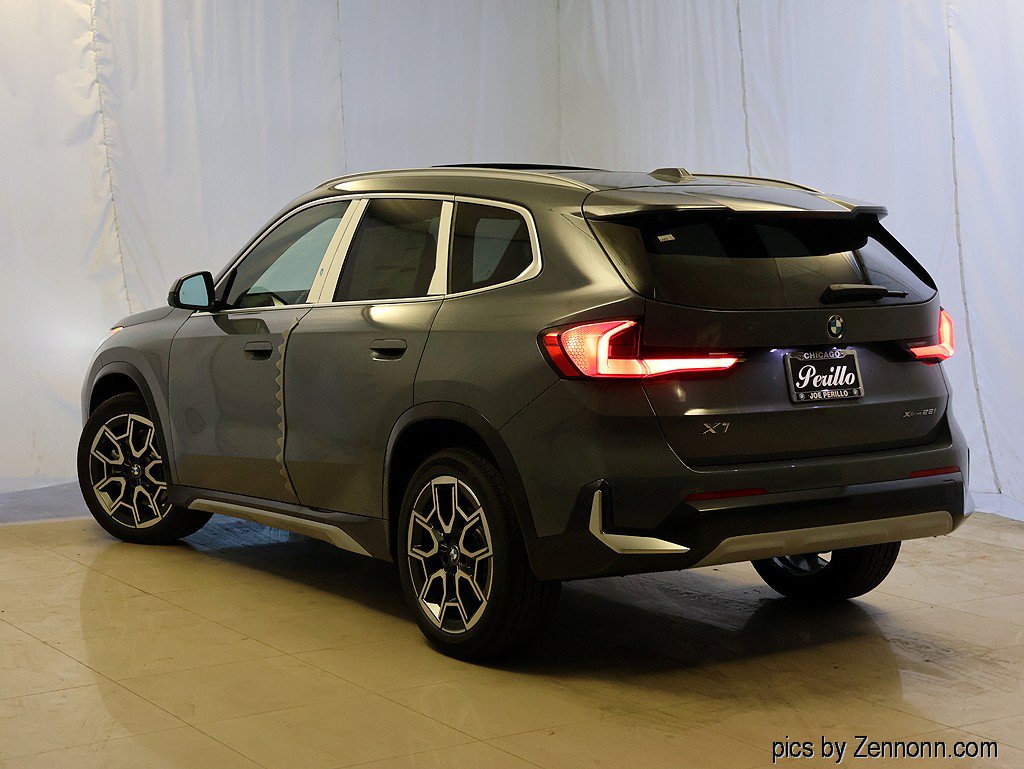 New 2026 BMW X1 xDrive28i w/ Technology Package AWD/4WD image 9