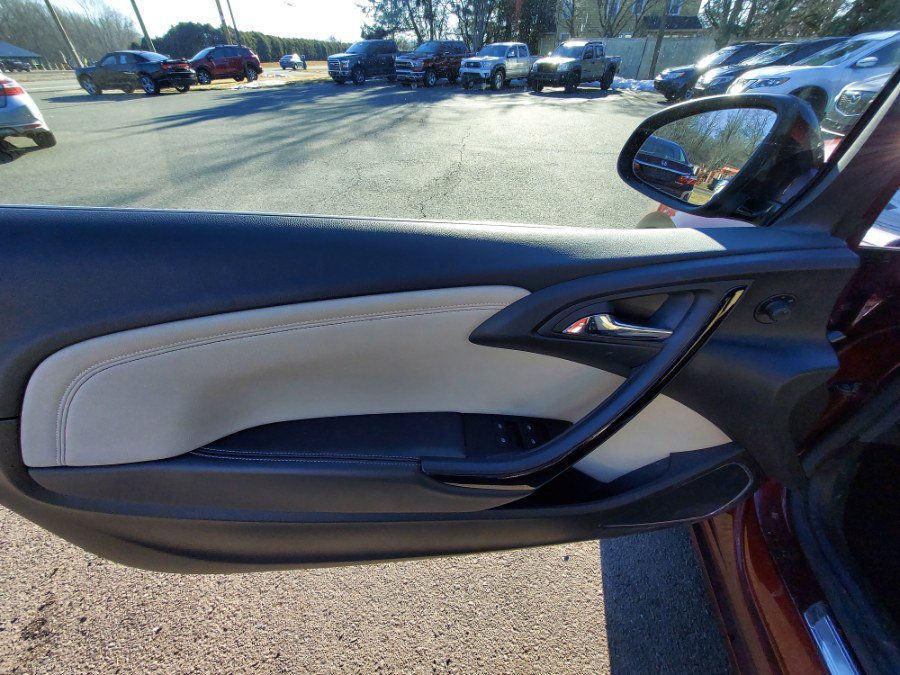 Used 2018 Buick Cascada Premium image 8