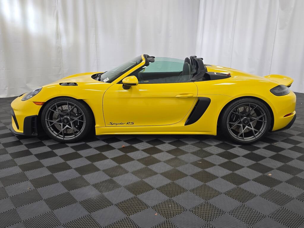 Certified 2025 Porsche 718 Boxster Spyder RS image 2
