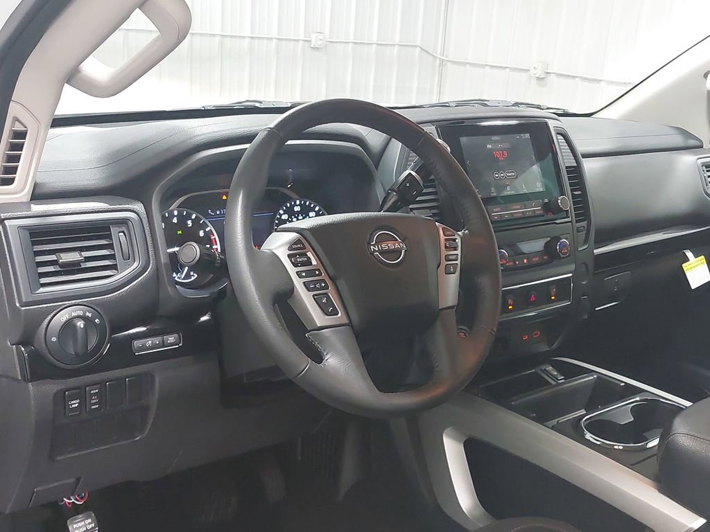 Certified 2024 Nissan Titan SV w/ SV Convenience Package image 15