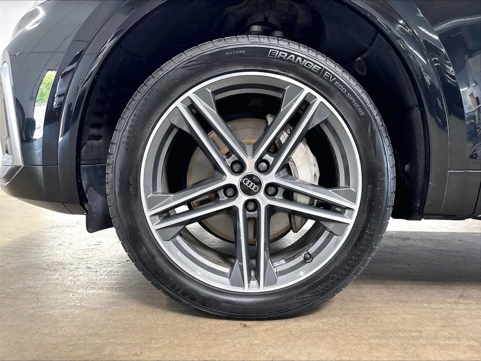 Used 2021 Audi Q5 e Premium w/ Convenience Package AWD/4WD image 11