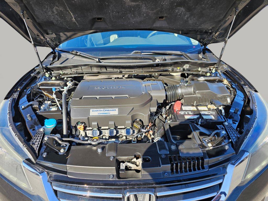 Used 2015 Honda Accord EX-L image 17