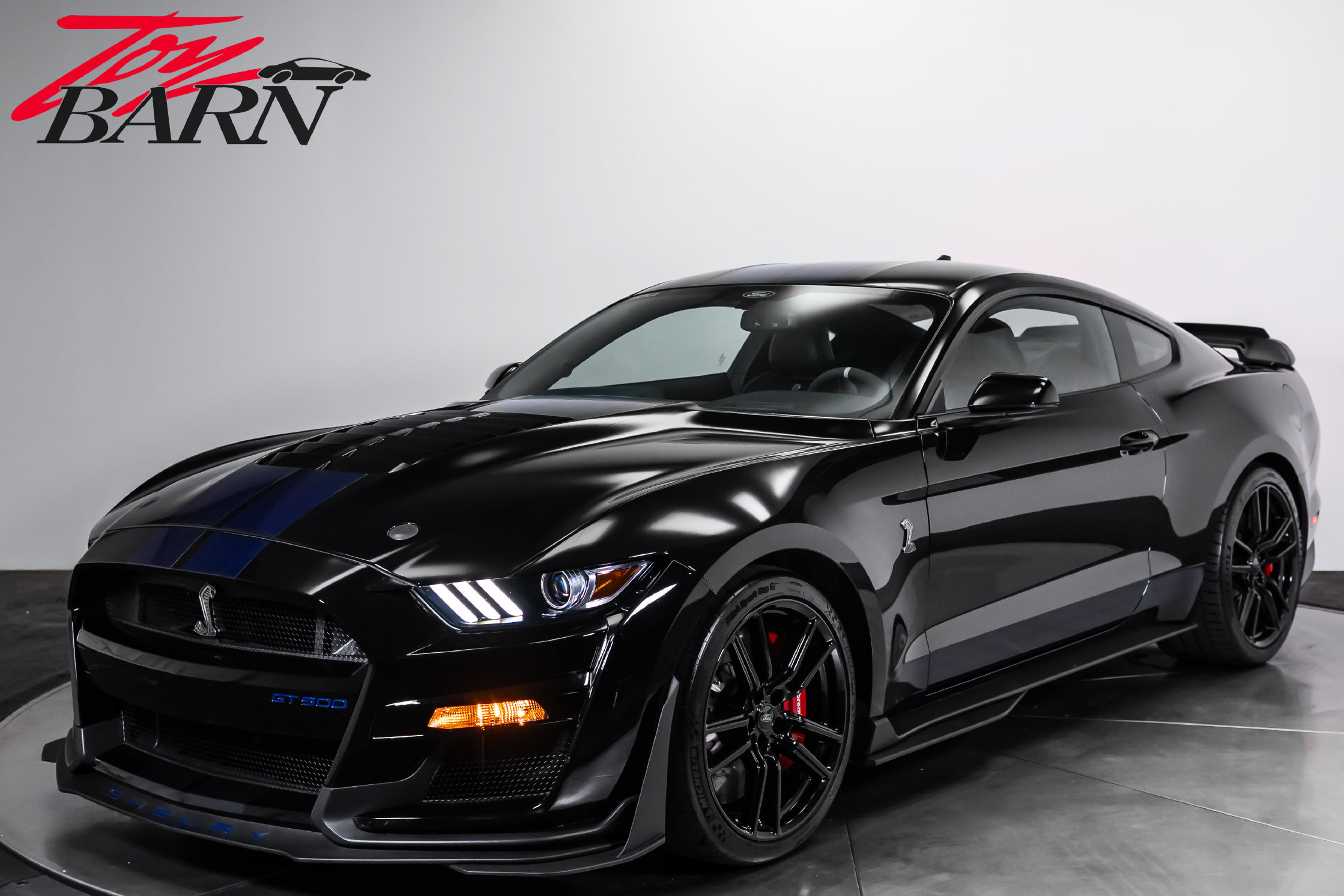 Used 2021 Ford Mustang Shelby GT500 w/ Technology Package