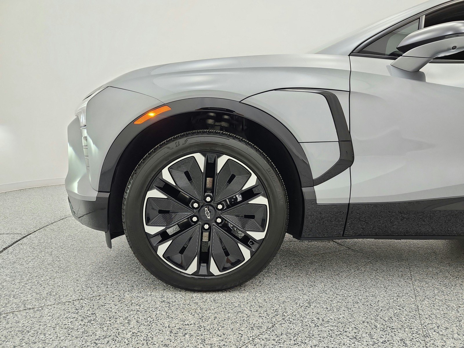Used 2024 Chevrolet Blazer EV RS AWD/4WD image 16