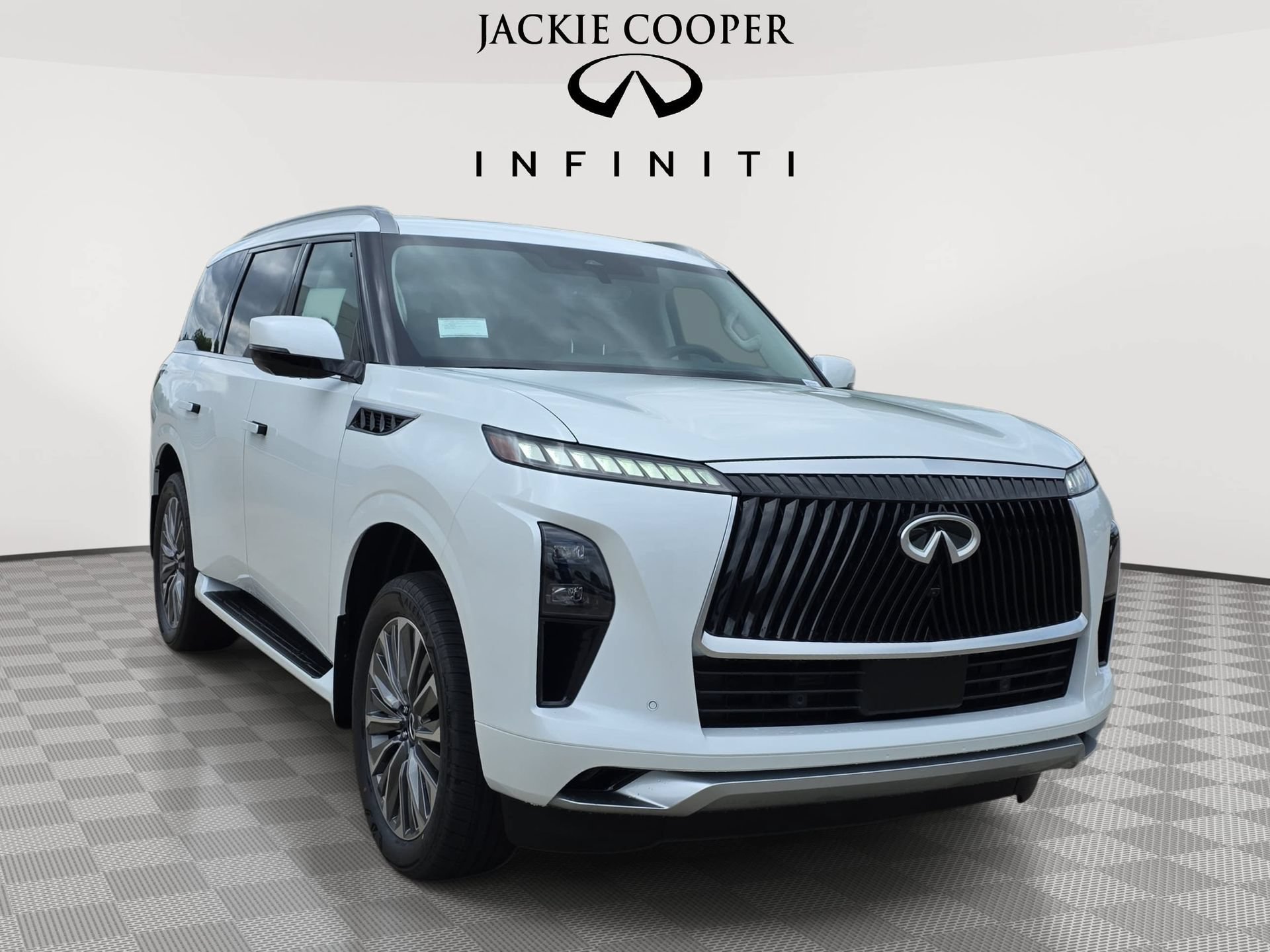 New 2026 INFINITI QX80 Luxe w/ Cargo Package RWD image 3