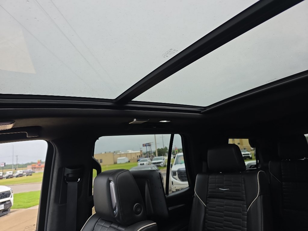 Used 2025 Cadillac Escalade V w/ LPO, Floor Liner Package AWD/4WD image 9