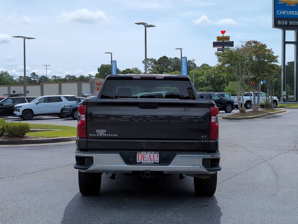 Used 2021 Chevrolet Silverado 1500 LT RWD image 4