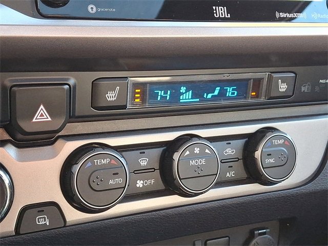 Used 2021 Toyota Tacoma Limited image 17