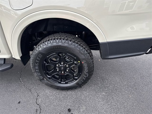 New 2025 Ford Ranger Lariat w/ FX4 Off-Road Package image 7