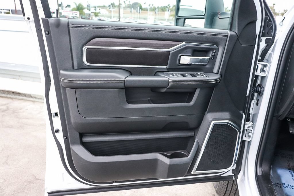 New 2026 RAM 3500 Laramie w/ Night Edition AWD/4WD image 24