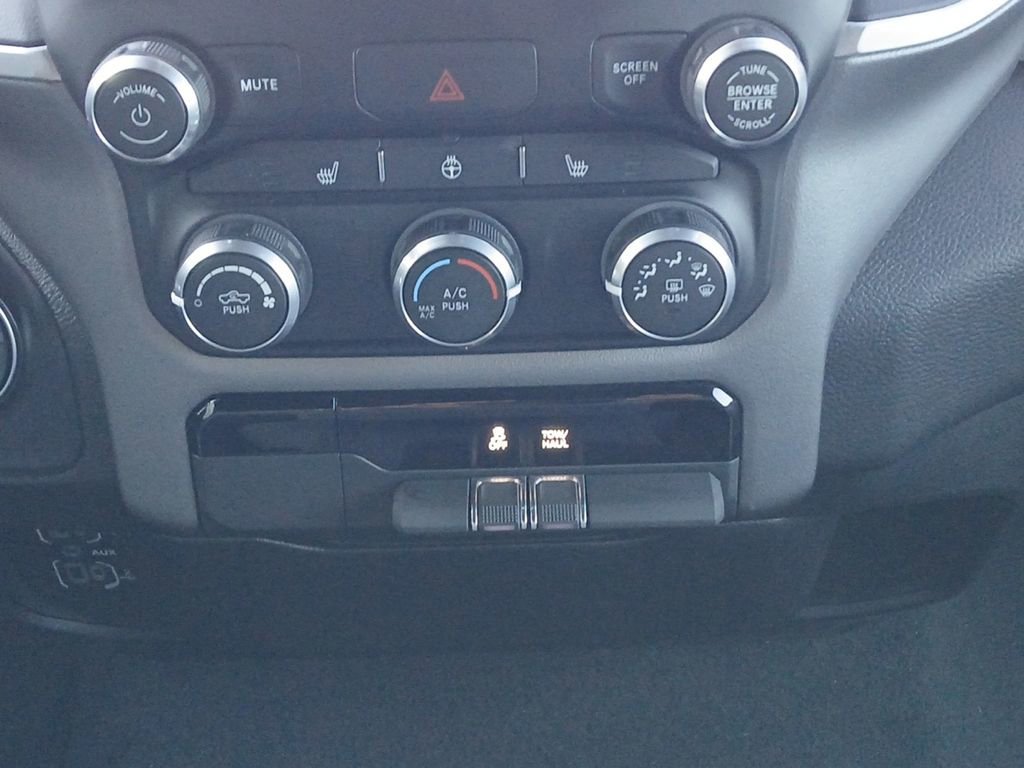 Used 2023 RAM 1500 Lone Star RWD image 4
