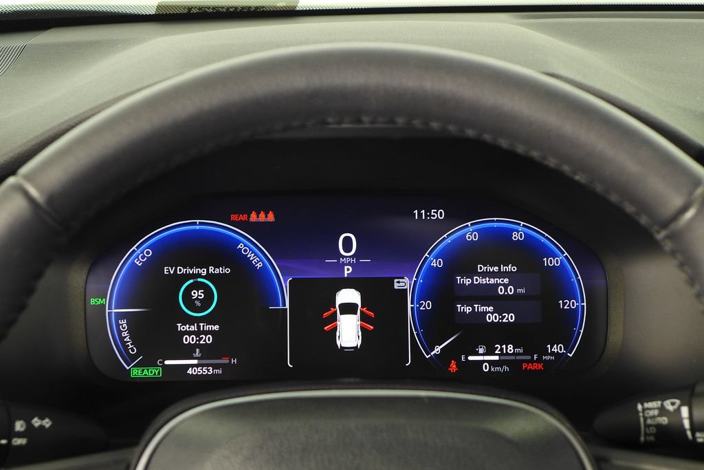 Used 2023 Toyota RAV4 Limited AWD/4WD image 28