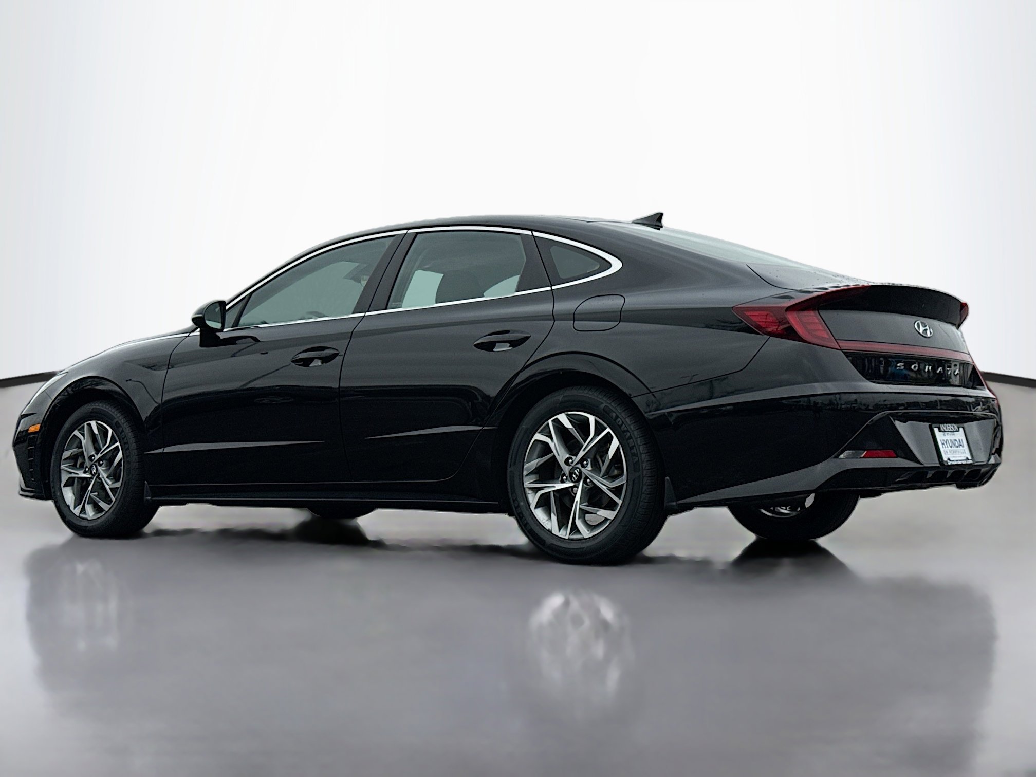 Used 2023 Hyundai Sonata SEL image 13