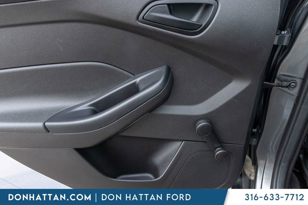 Used 2017 Ford Focus S image 19