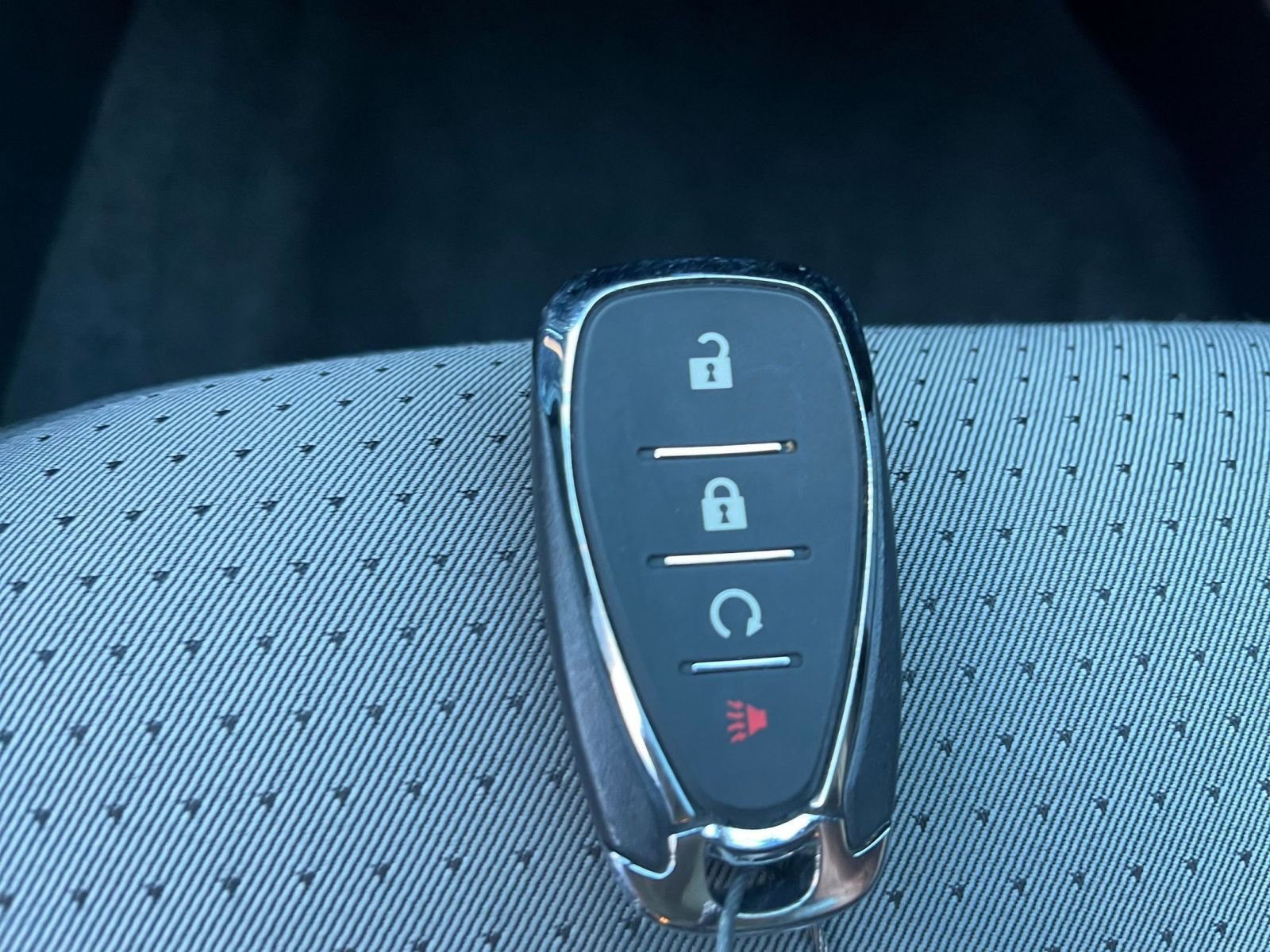 Used 2025 Chevrolet Trax LT image 22