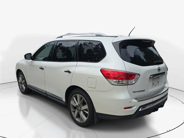 Used 2016 Nissan Pathfinder Platinum FWD image 8