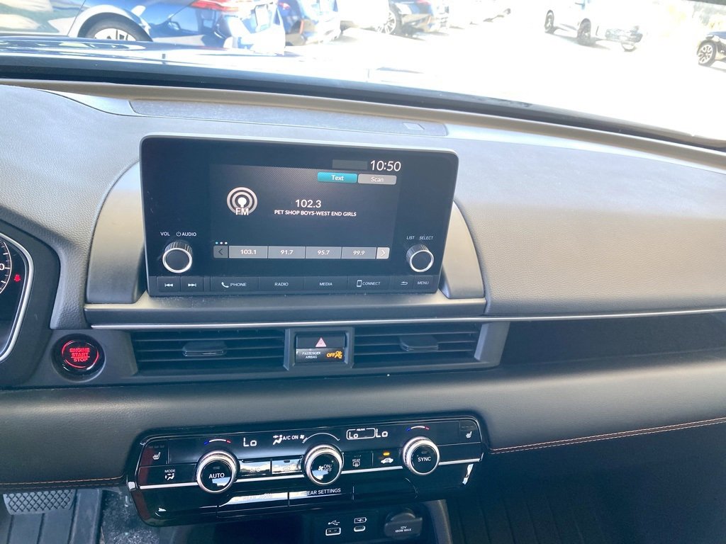 Used 2023 Honda Pilot Sport image 14